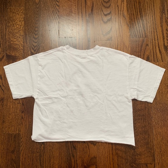 White Graphic tee size small - Picture 3 of 3